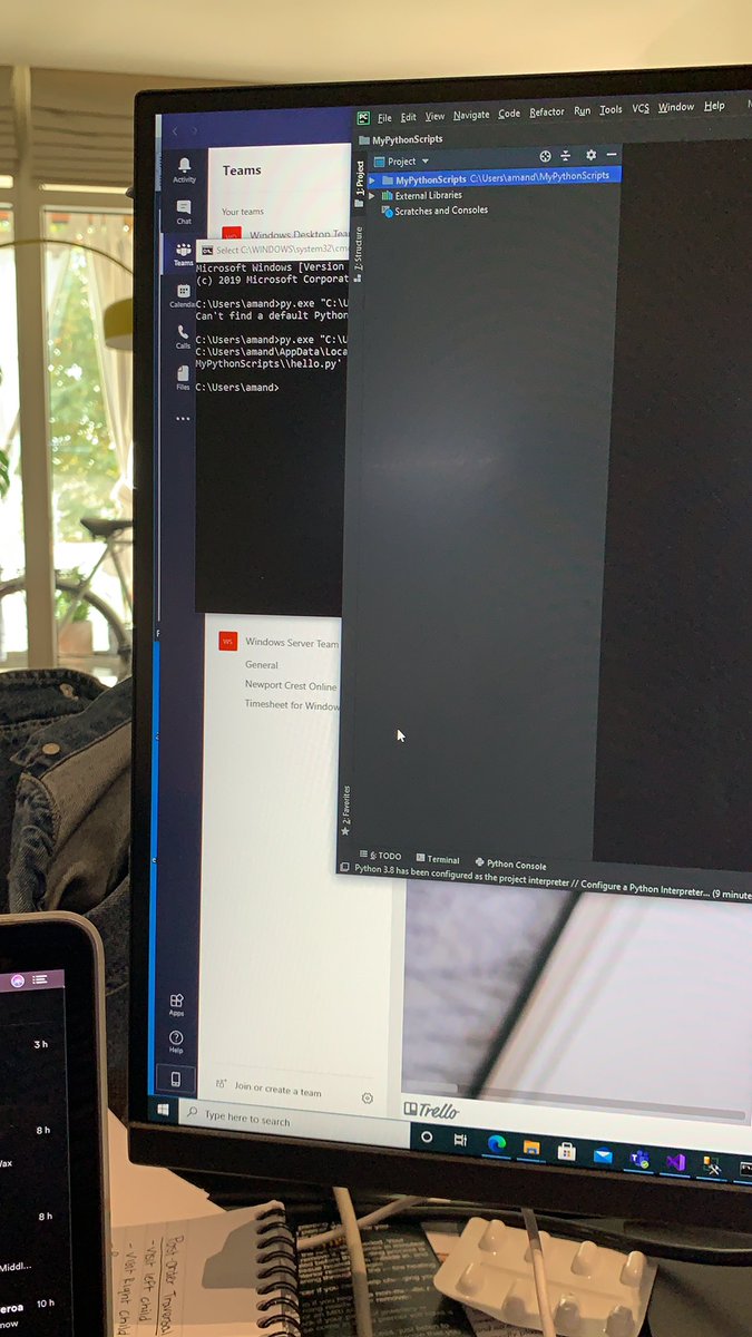 ctrl_f_Amanda's tweet image. Day 1/100 on my #100DaysOfCode 
Applying for grad schemes and relentlessly studying Python and .NET full stack