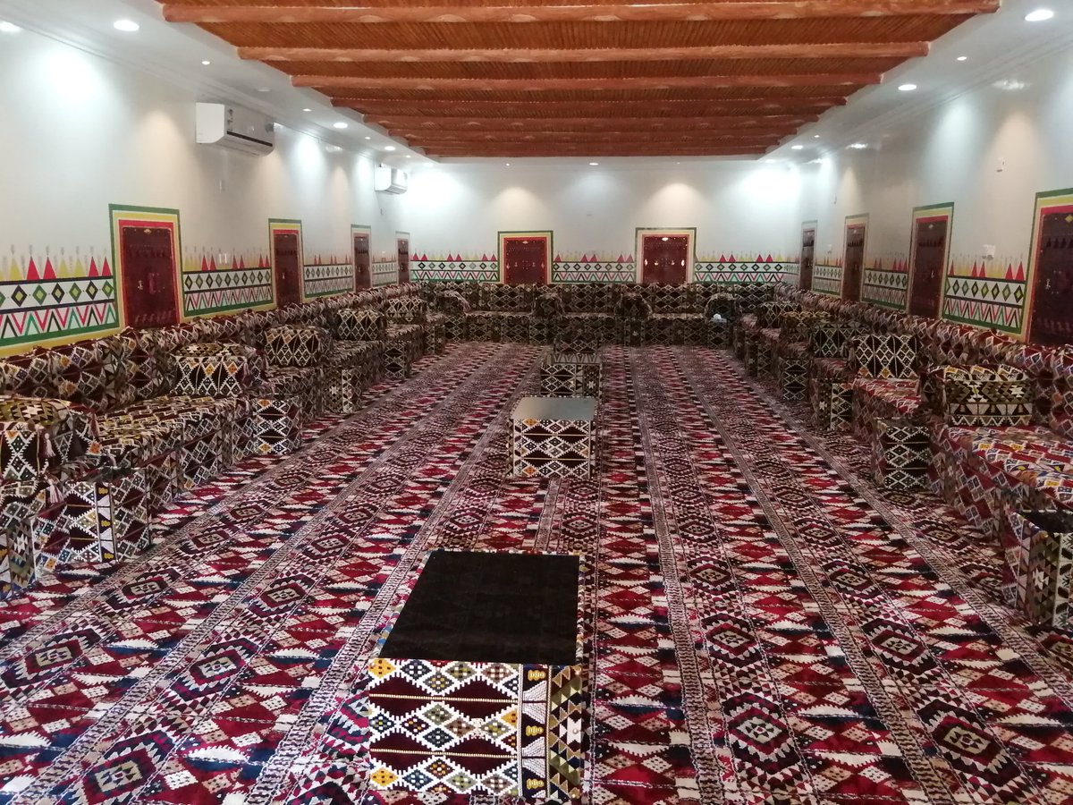 abozaidanAmer's tweet photo. قرية صارة ( ال دعشوش) دعشوش التراثية الواقعة شمال رجال المع والتابعة لها اداريا بجمال تصميمها المعماري وحصنها الحربي الفريد بمشاخصه وابراج المراقبة فيه  وجهة سياحية رائعة تنتظر الافتتاح https://t.co/qgfydPRCNi