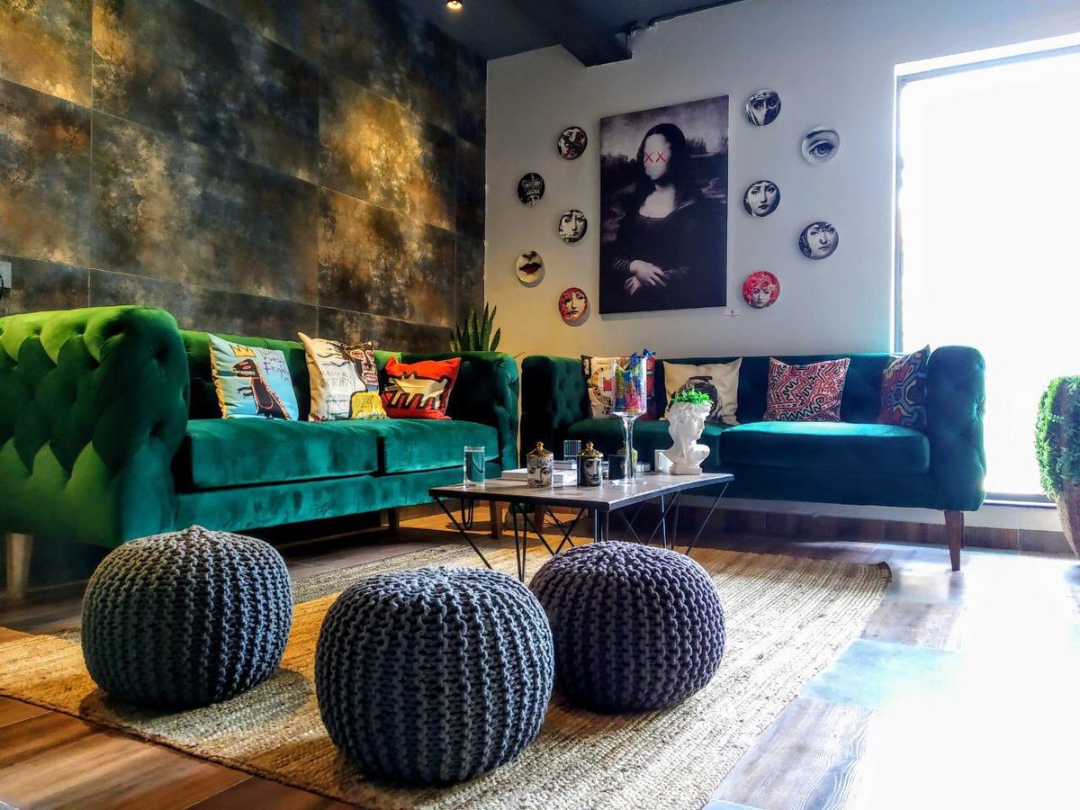 DeskerC's tweet image. A place like your home with all the top class amenities!

#changetheculture 
#Desker #DeskerCoworking #Experienceredefined #NewDelhi #Luxury #LuxuryCoworking #Office #Officedelhi #Officespace #officespacedelhi #Realestatedelhi #community