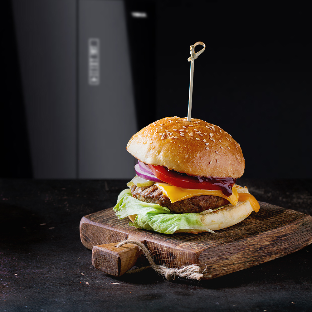 TekaUAE's tweet photo. You can't go wrong with a homemade burger, especially when it's grilled to perfection using Teka SteakMaster. ​

Get restaurant quality meat every time. No BBQ and no prior experience needed!​

Check: https://t.co/d7s1OTYKqX​

#TekaME #Burger #SteakMaster https://t.co/HWDrz1cvMg
