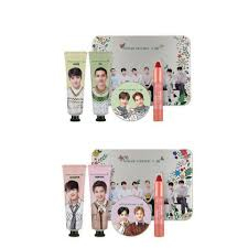 4a11b6542160's tweet photo. 🌸Nature Republic EXO スペシャルセット🌸
💎当選者２名(1人1タイプ)💎

参加条件👉フォロー＆リツィート
応募期間👉今月末まで

※ソンムルする人数､数は参加人数によって変えます
参加者が少なかったら消します
どちらのタイプが希望かリプで教えてください

💬💬 https://t.co/FxsQS6lVrI