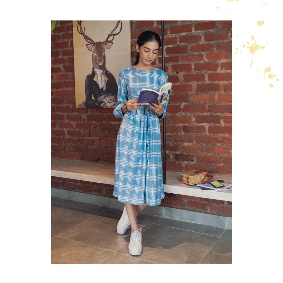 DeskerC's tweet image. Read a book, study how to stand out in the market &amp;amp; zoom call your way through life with Desker!

#changetheculture 
#Desker #DeskerCoworking #Experienceredefined #NewDelhi #Luxury #LuxuryCoworking #Office #Officedelhi #Officespace #officespacedelhi #Realestatedelhi #community