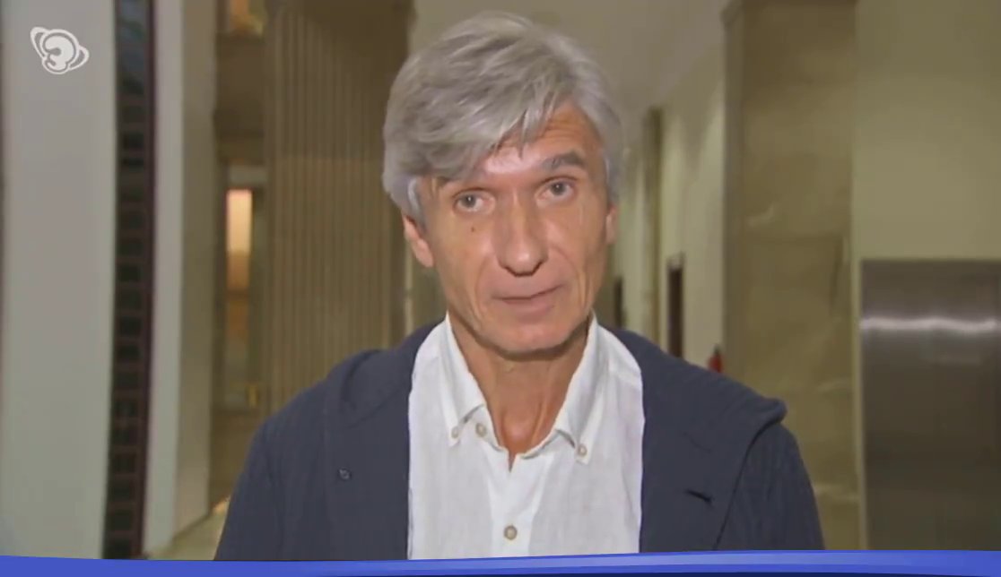 És important que ni els nostres nens/es ni els seus progenitors tinguin por a la COVID19 🦠 (s'ha de tenir respecte) o a les proves PCRs. El Dr. Argimon ens ho explica dirigint-se als petites/es. <a href="/AgnesdeSitges/">Agnès de Sitges</a> <a href="/MiquelUtrillo/">Escola Miquel Utrillo</a> <a href="/EEBarrachina/">Escola Esteve Barrachina</a> <a href="/epia_sitges/">ESCOLA PIA SITGES</a> #EscolaMariaOssó