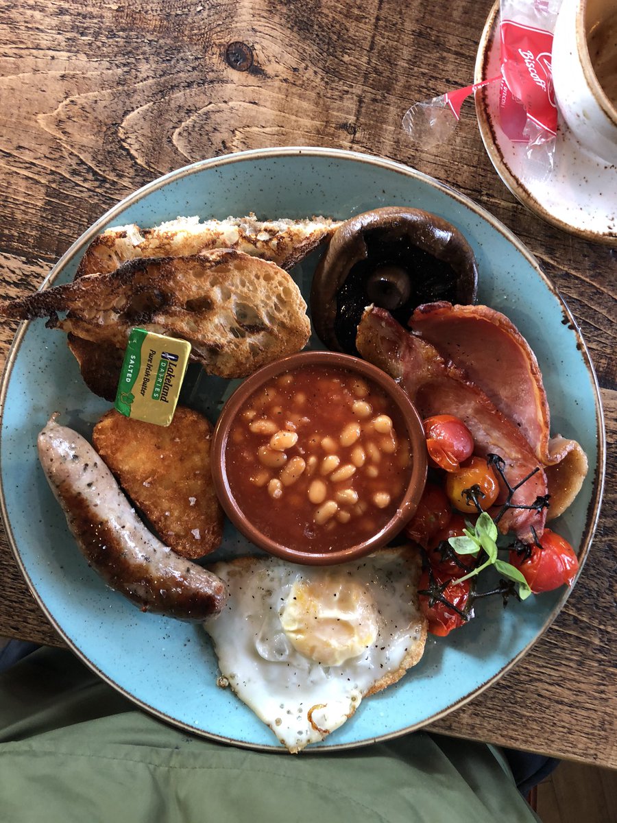 Leftwingbadges's tweet photo. All set for the #SARCEL match later
Best fry I’ve had down here https://t.co/JXegHRWHHX