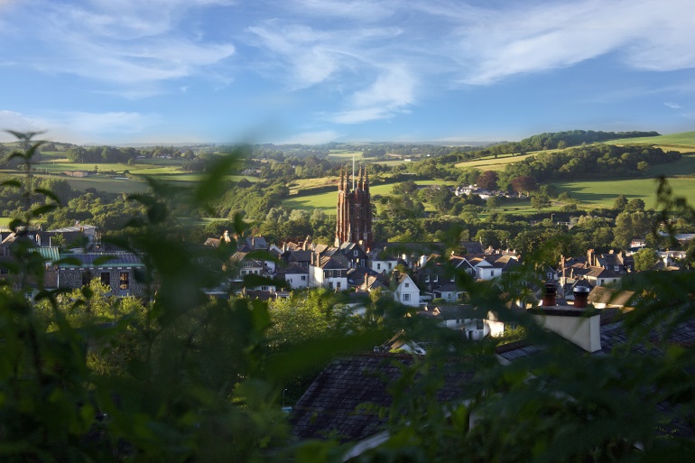 CURRENT VACANCY 
TOTNES GREEN TRAVEL CO-ORDINATOR
£13.42 to £14.24 per hour
Fixed until 31st March 2022
15 hours per week Mon &amp; Tues
Closing Date: Monday 5th October at 9am
Interview Date: Monday 12th October 2020

tinyurl.com/ya2ydxyd