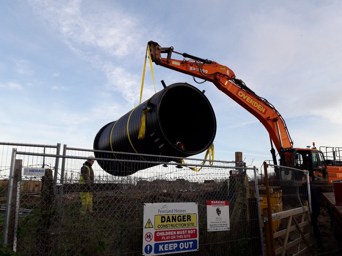 TDS Southern Ltd, working as Engineering Project Managers, on behalf of our client #PentlandHomes have completed the initial phase of the Foul Pumping Station.
The project known as Saxon Fields, consists of 750 residential properties and associated commercial space.
#Engineering