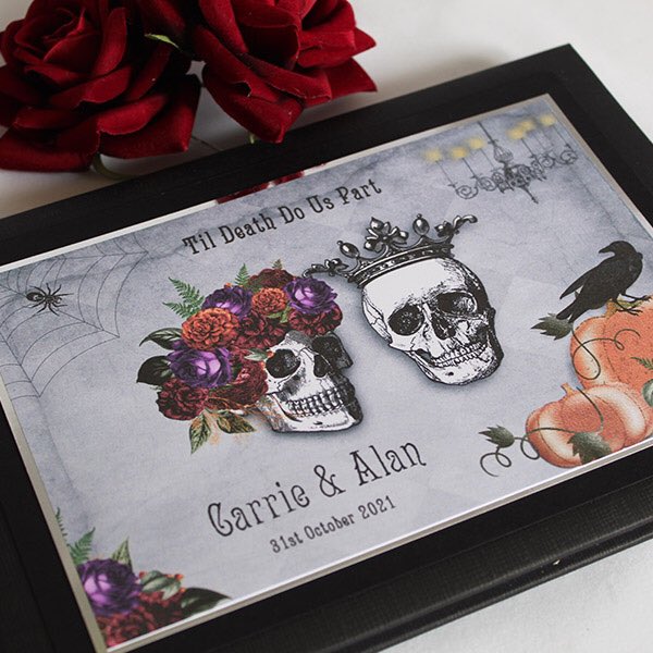 And here we are in October! Do we have any Halloween Brides out there? I’ve made this just for you... it’s personalised too! 
#Halloween2020 #Halloween #halloweenbride #halloweenwedding #Autumn #trickortreat #skulls