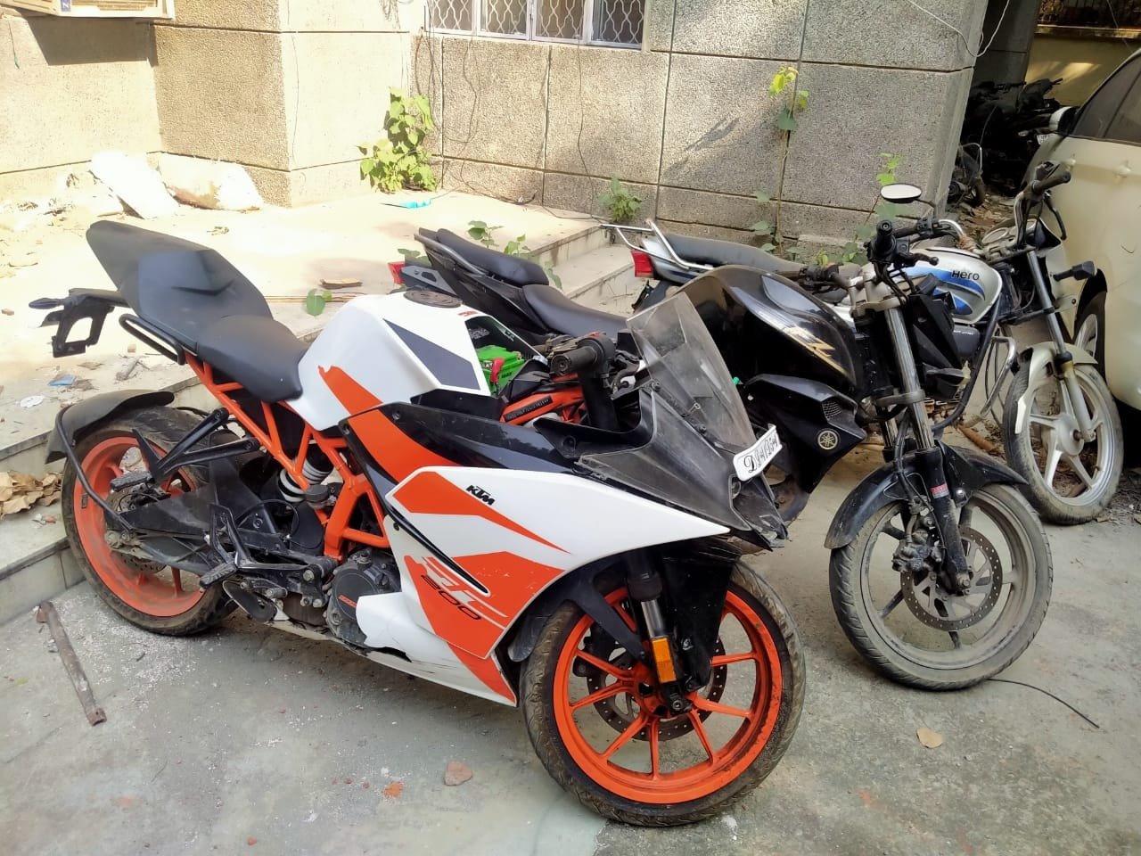 Ktm rc 200 second hand olx sale