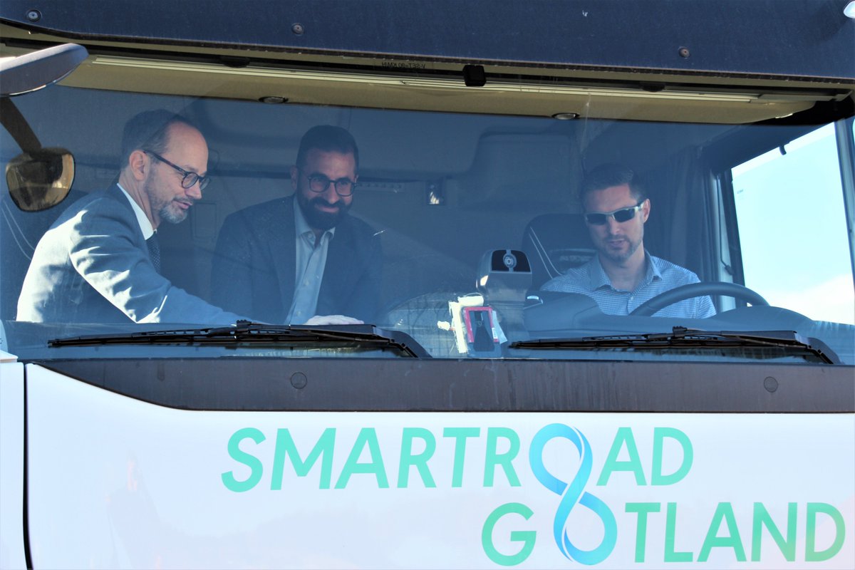 Yesterday we were honoured to host the Swedish Minister of Infrastructure, Tomas Eneroth. We are pleased to have the government's interest and are looking forward to provide them with important knowledge base in the process. Moving forward towards fossil free transports!