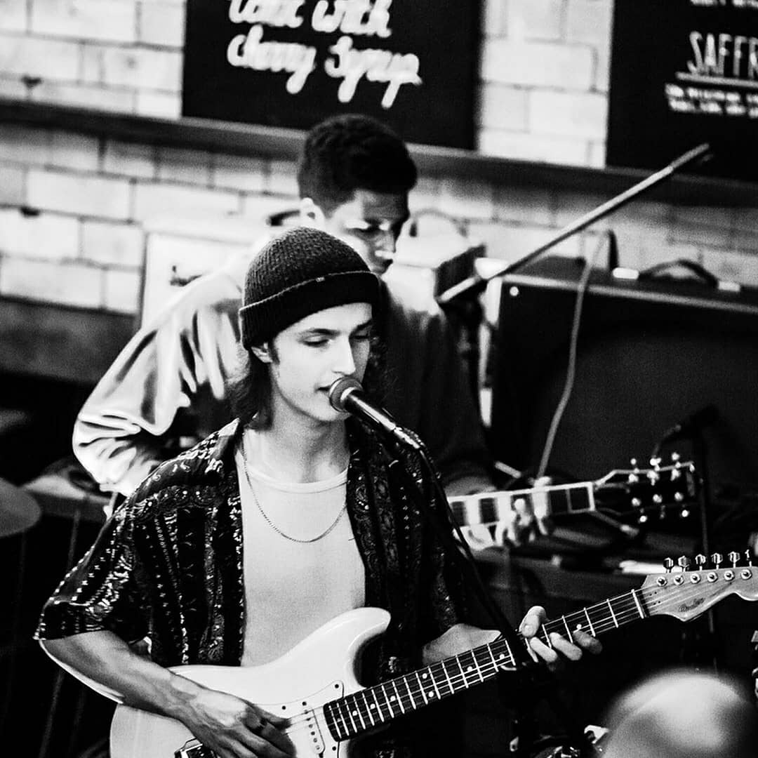 EventHorizonApp's tweet photo. When the police raided our White Rabbit festival the latest toe tapper from Simon Dale was blurring. Incidentally this song is also available in our virtual gallery and recording studio. Connect now to collaborate with Simon and use his work in your own projects. #liverpoolmusic https://t.co/2Sg8Q8Lxdg