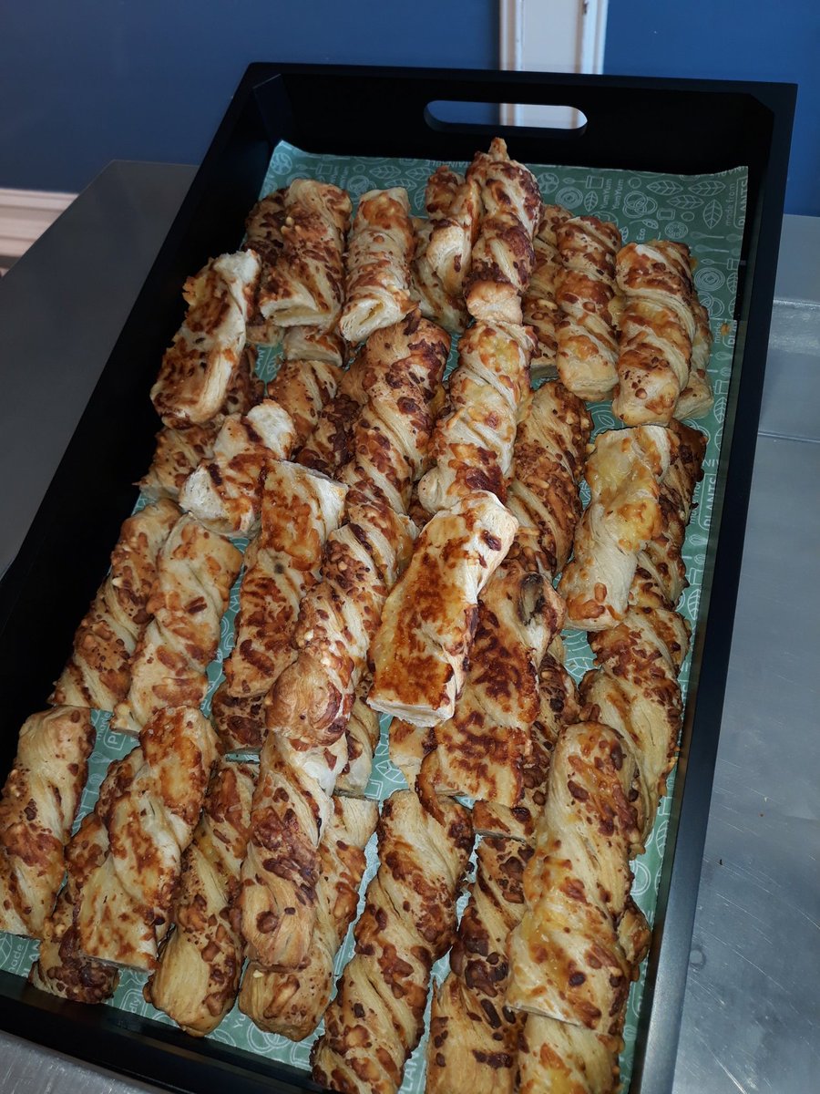 Simon Cook tweet media