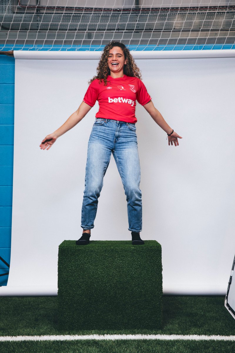 😍😍😍

1️⃣0️⃣0️⃣% of the profits from the sale of our new shirts will be going to <a href="/BreastCancerNow/">Breast Cancer Now</a> 💗

#BreastCancerAwarenessMonth