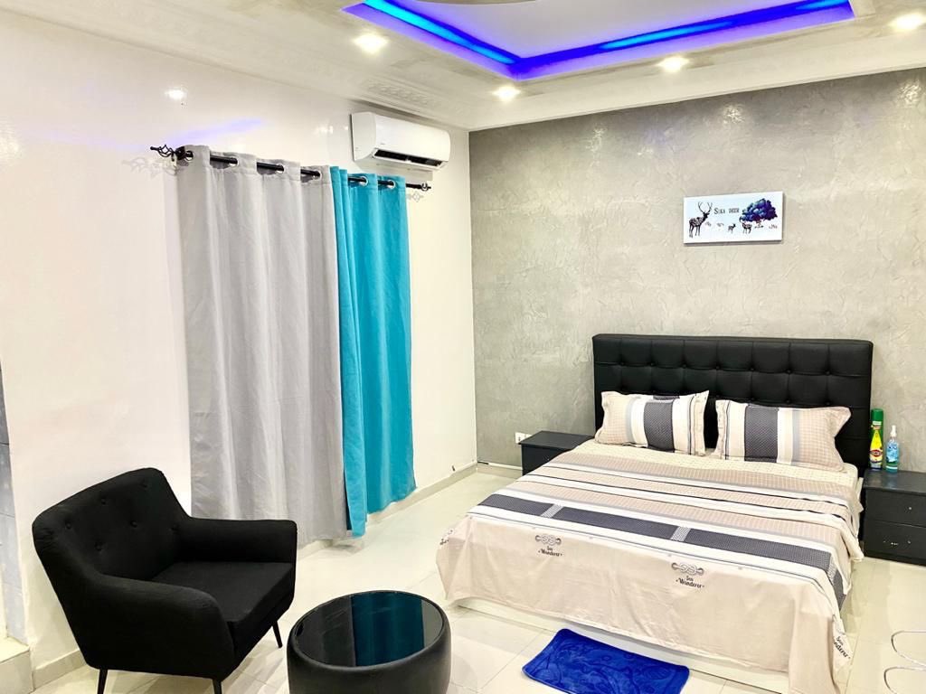 ComeTripSn's tweet photo. Vous cherchez un studio à Dakar maxi confort, mini prix.
Cometrip vous propose de Séjourner pour 30.000 fcfa/jour dans ce magnifique studio situé aux Mamelles.
Réservation au : +221 77 479 33 49 ou au +221 77 476 89 27
#Kebetu #Trip #Taamusenegal #cometrip https://t.co/Tq5oEYYuPC
