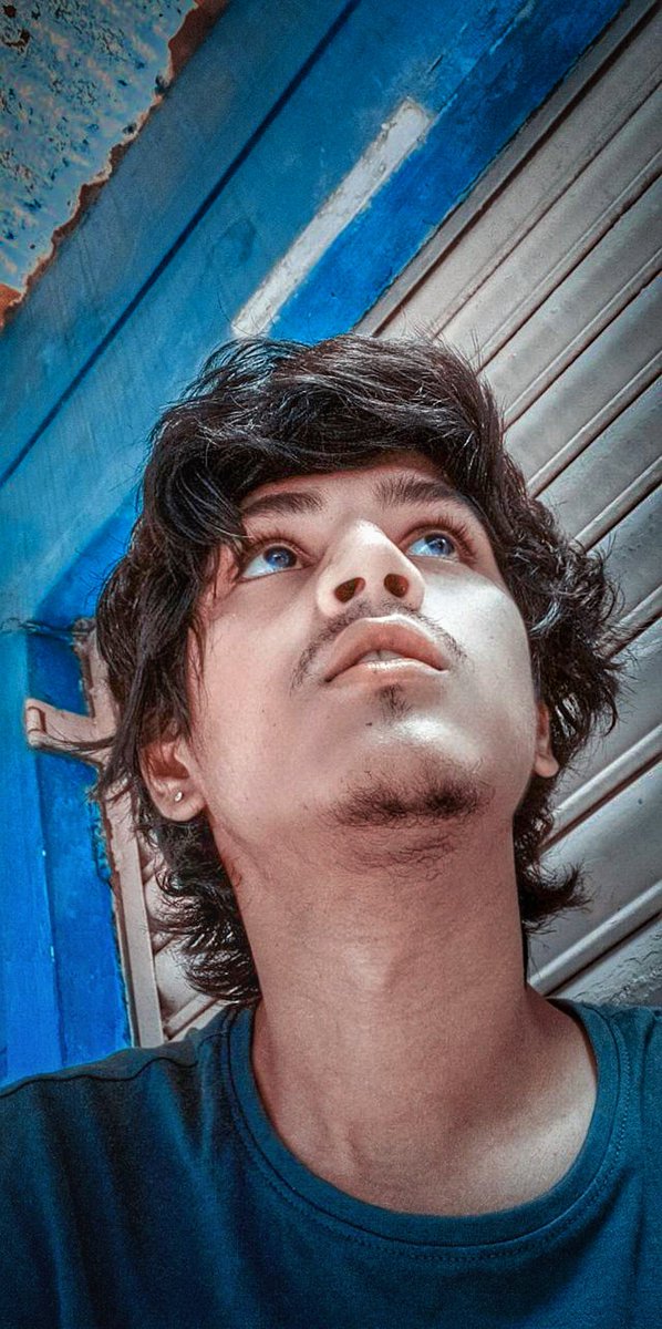 __Yash_im__'s tweet photo. Self elevation 🔥 https://t.co/bIcMT1tSWc