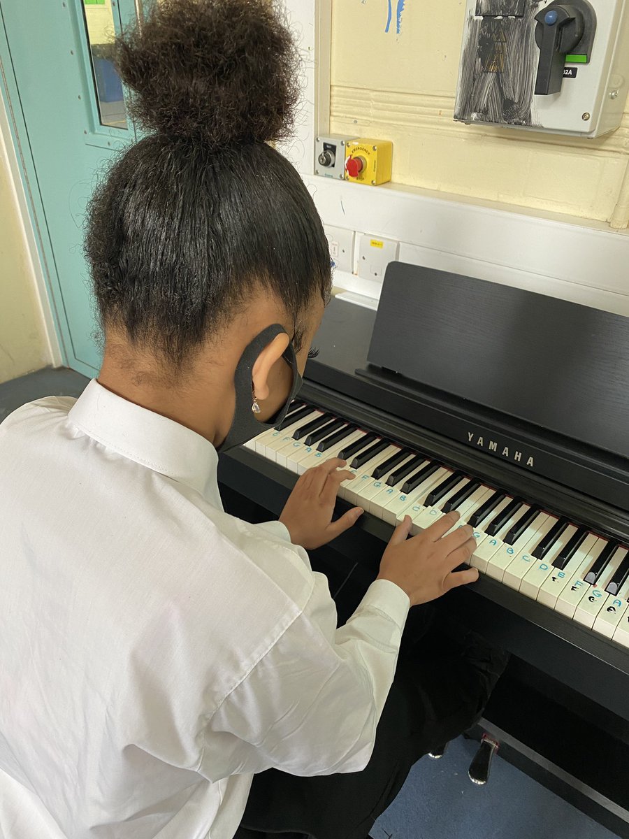 Early morning scale practice 🎹