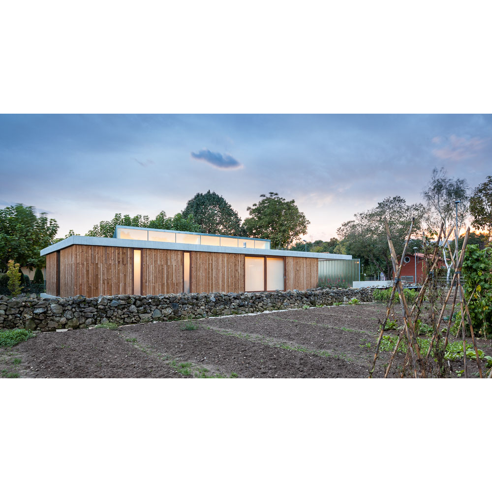 Fragments tweet media