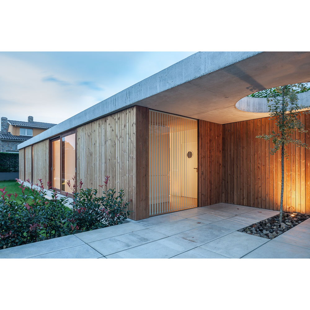 Fragments tweet media