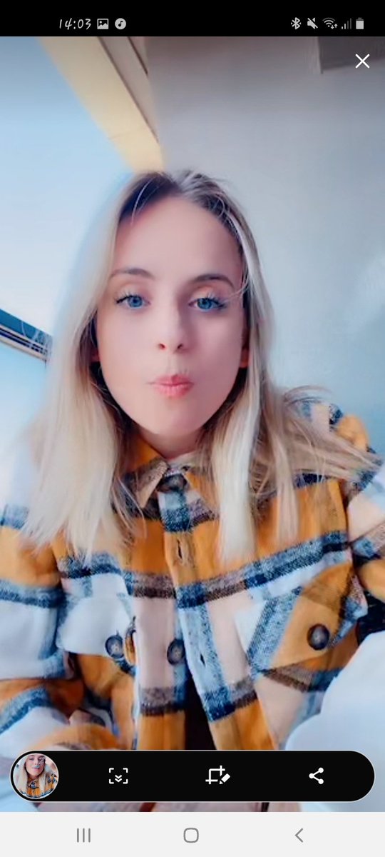 cemresolmazxx's tweet image. İfşa olsun o zaman çok tatlısın bebik🧁🤍 #csfc🌵 #cemrearkandayız🌵 #yanındayızsolmaz @cemresolmaaz