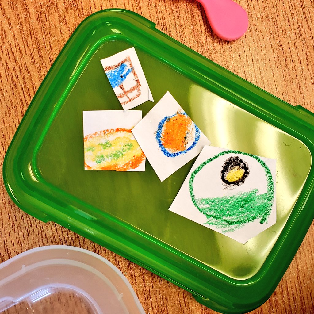 nlpsFDK's tweet photo. Creating and pretending with small dramatic play kits. We have created a variety of individual playful choices that include characters, manipulatives and loose parts for open ended play. To extend this, children are encouraged to create additional props for use in their play. https://t.co/QMgdSJhtCA