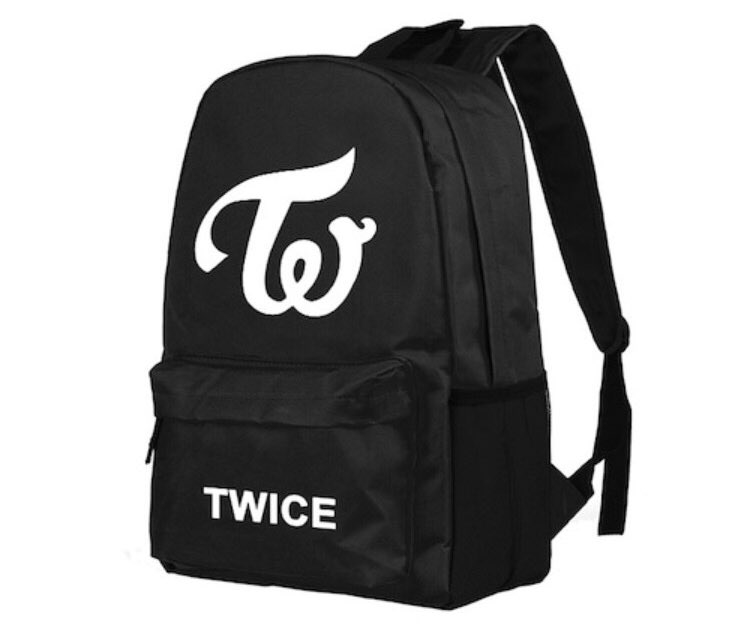 eqkuqy's tweet photo. 【ソンルム企画】
✨TWICE ロゴ入り リュック✨
1名様

【応募方法】
フォロー＆リツイート

【応募期限】
今月末まで

DMにて抽選の詳細をご連絡します。

※途中でフォロー解除された場合、応募対象外とします。

#TWICE
#TWICEが好きな人RT

✳✳ https://t.co/GUuZFL1Mj0