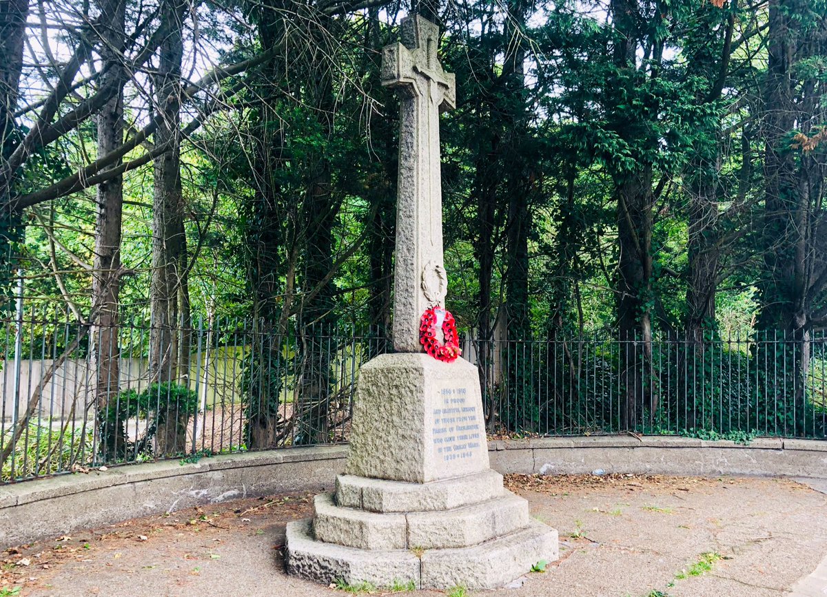 BrisLibDems's tweet photo. Community magazine, Direct Local, is out now. This week, @josclark6 & @AndrewJVarney write about the Brislington War Memorial. It’s long been neglected, so we are cleaning it up over the next few weeks for Remembrance Sunday. More details👇
https://t.co/iER9Hb2xUq https://t.co/RKmGZuGSnX