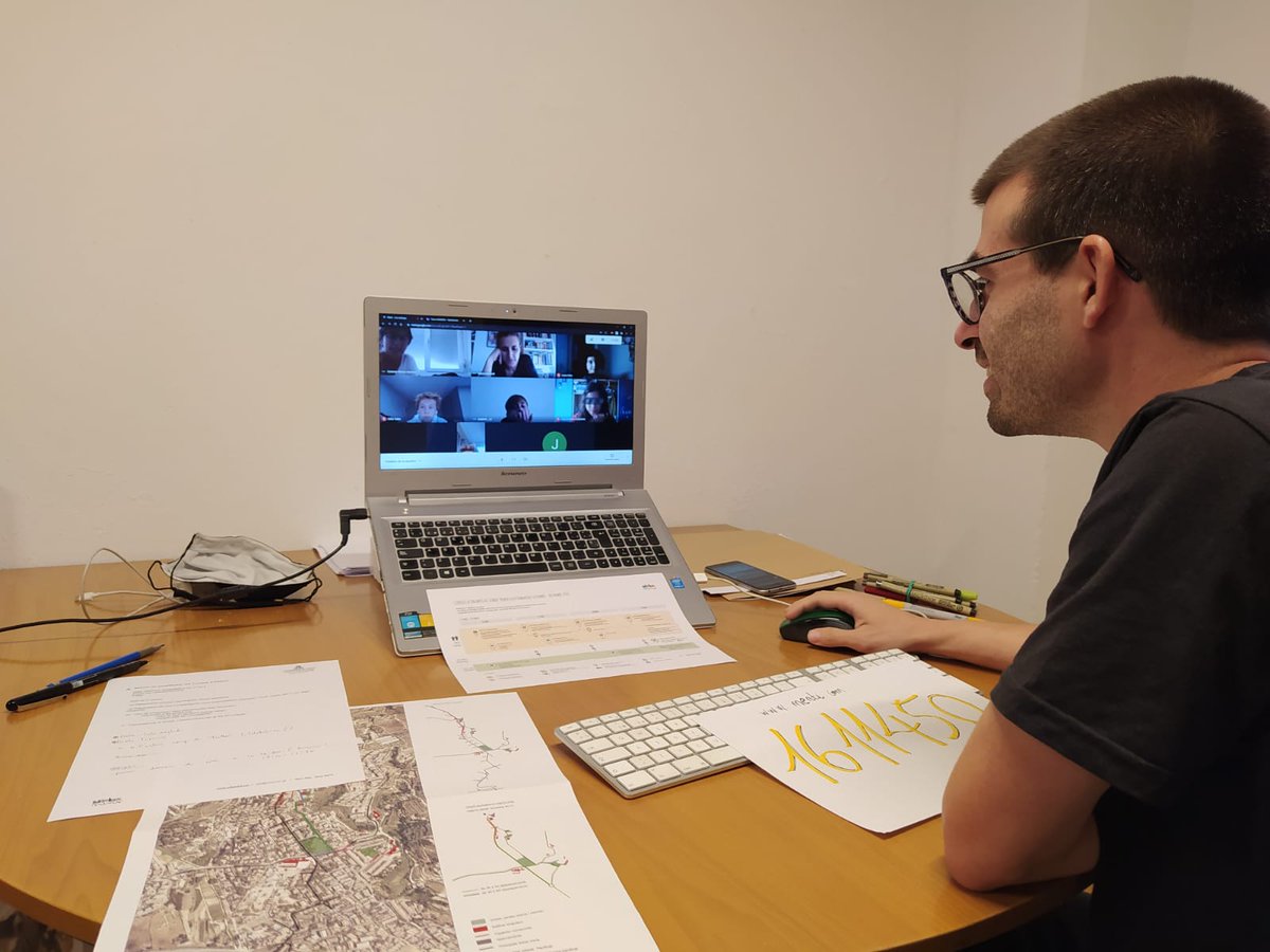 Urbanins_'s tweet photo. Ahir vam arrencar el Consell d'Infants de #Tiana, que servirà per donar forma a la xarxa de Camins de la Infància i treballar per millorar la Mobilitat activa i sostenible del poble! @ajTiana. Som-hi! https://t.co/pzyfp2BZ4U