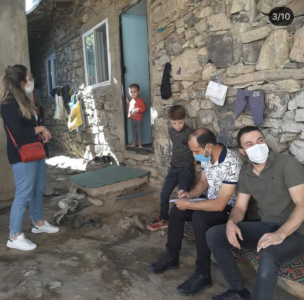pervarimeb's tweet photo. #Pervarideöğretmenimyanımda farkındalık çalışmamıza tablet hibesiyle destek veren herkese şimdiden teşekkür ederiz.Hedefimiz 2604 hane 2604 tablet. https://t.co/pJ4BFGJ5EM