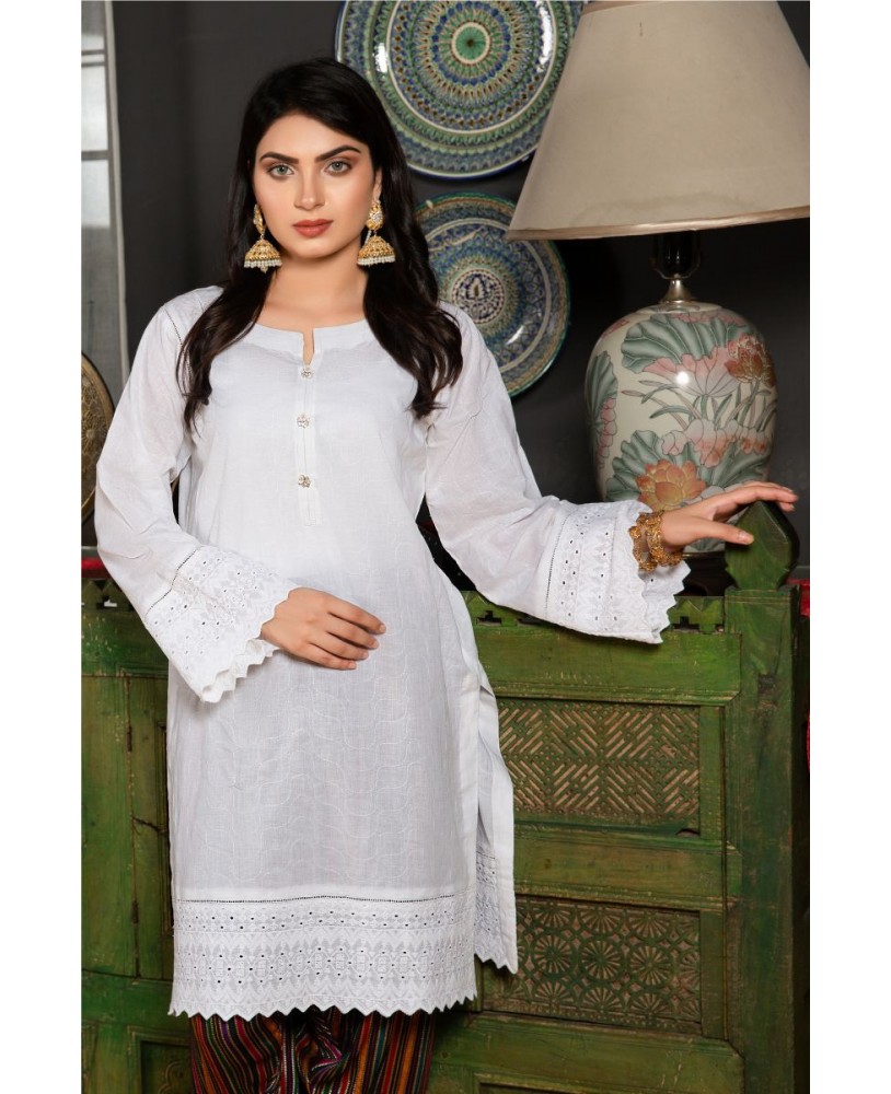 mabsy76's tweet photo. 🌺White Chikankaree Kurta With Suci Shalwar
Kurta With Buttons On The Neck And Lace Detailing On Daman And Sleeves.
https://t.co/idx3VAc3nO
.
#aeeza #aeezauk #Merseyside #Lovren #Stoptober #UCLdraw https://t.co/02PgZTleIR