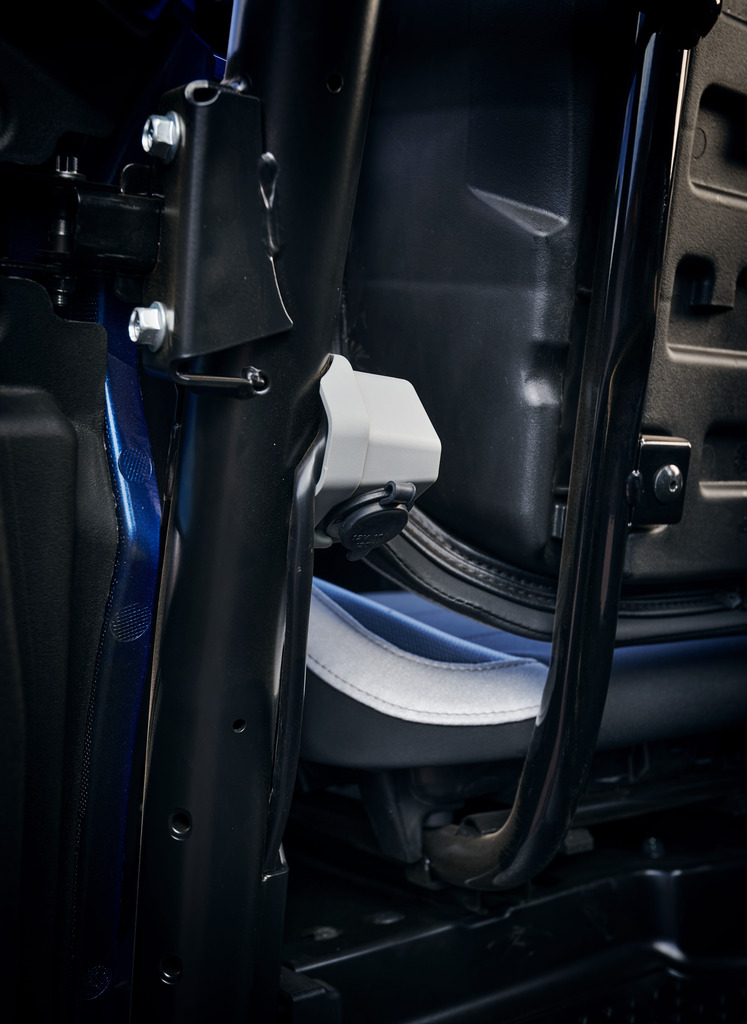 YamahaOutdoors's tweet image. Need a charge on the trail? The all-new #YamahaWolverine #RMAX1000 models are ready w/ 280W reserve power, 12V DC port on the dash, USB plug on #AdventurePro models, 5 pre-wired accessory connectors, &amp;amp; a rear row 12V DC port on the #RMAX4!

#Yamaha #ProvenOffRoad #RMAX2