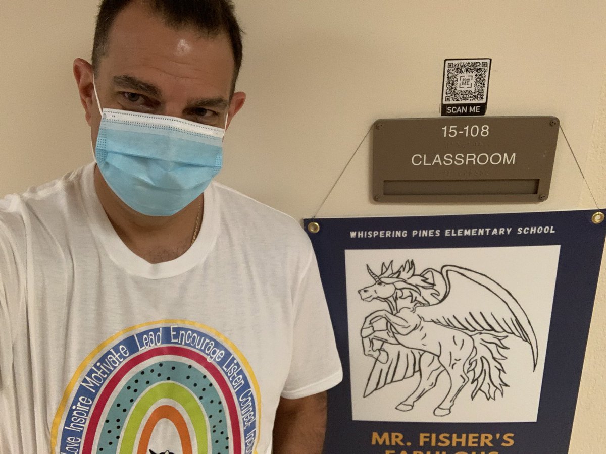 Showing some Unicorn spirit at Whispering Pines! <a href="/Rodney_Crouse/">Rodney Crouse 🏳️‍🌈</a>-enjoy the shirt! <a href="/RiemerBarbara/">Barbara Riemer</a> @APPrincipalWPES