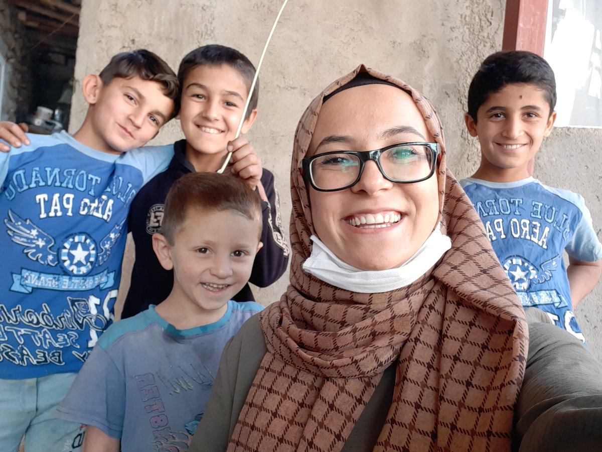 GurCennet's tweet photo. Uzaktan eğitimde internet erişimi  olmayan çocuklar var. Eğitimde fırsat eşitliği için desteğe ihtiyacımız var. Çocuklarımızın yüzünü hep beraber güldürebiliriz. 😊 #Pervarideöğretmenimyanımda
@pervarimeb 
@azizkayabasi_ 
@tayyarozcan 
@dnzdp1979 
@haluklevent 
@acunilicali https://t.co/JkHdV4coqa
