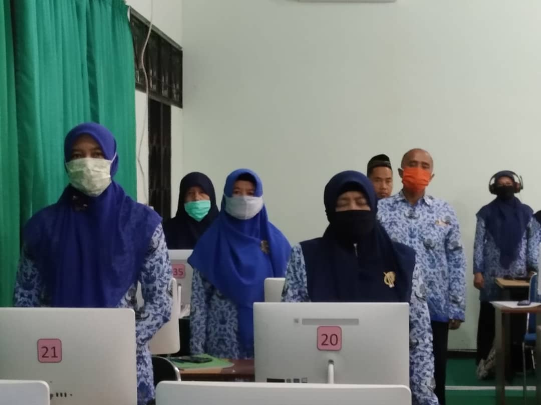 MAN2Sleman2's tweet photo. Update Berita MAN 2 Sleman
Upacara Hari Kesaktian Pancasila
Kamis, 01 Oktober 2020
Info Lengkap Kunjungi 👇
website : https://t.co/CC1Rt9yUWk
Instagram : man2slemanyogyakarta
Facebook : mandala sleman
Twitter : @man2sleman2
#man2sleman #upacaravirtual #harikesaktianpancasila https://t.co/3CeK5CVxxo