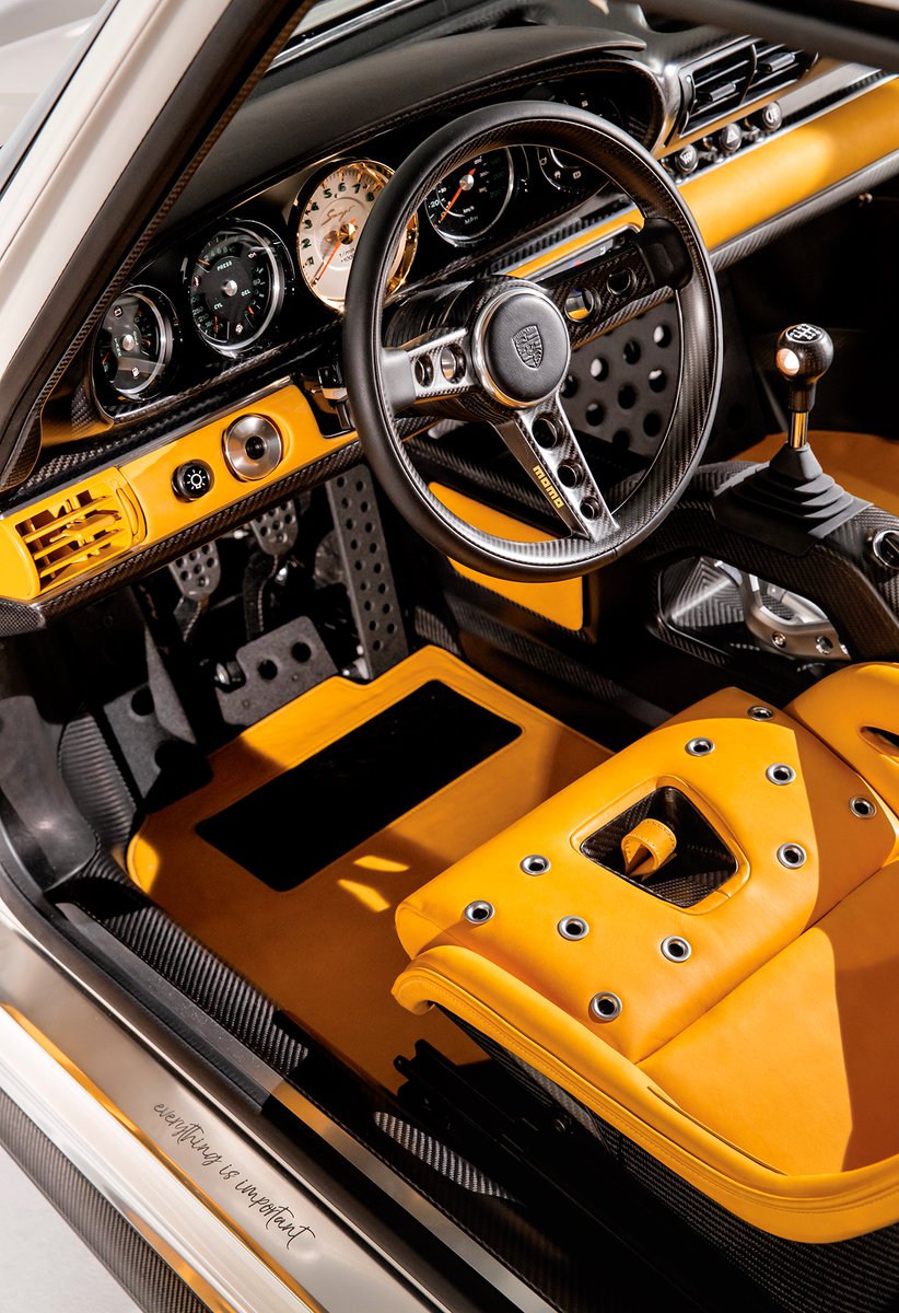 aut0mob's tweet photo. The #SingerVehicles needs no introduction to any petrolhead. Noobody like them can create contemporary interpretations of #Porsche911/964, and this is the best proof: DLS (Dynamics and Lightweighting Study) the fruit of the combined forces of #Singer and #WilliamsF1
©Singer https://t.co/M70M1wcSuw