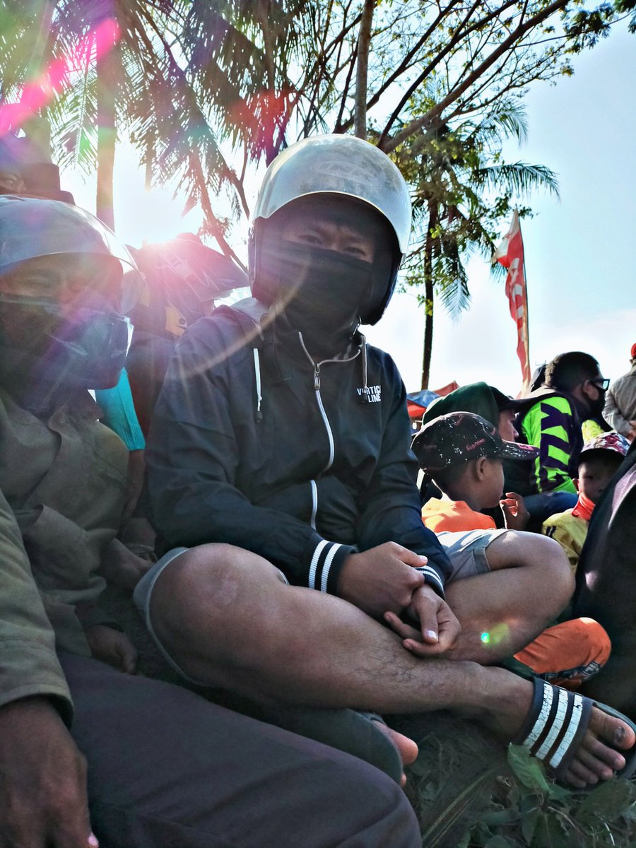 riksapm's tweet image. Silouuuu