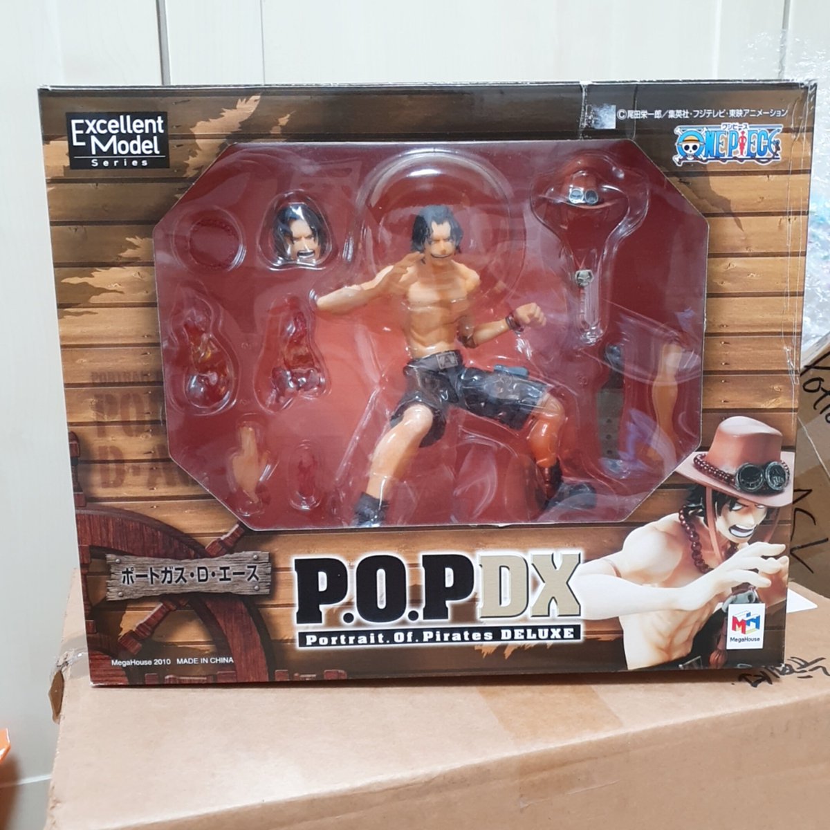 sellforw's tweet photo. 13. 마르코 pop dx 65000
14. 마르코 pop dx 65000
15. 에이스 pop dx 35000
16. 원피스 마스킹테이프(미개봉) 일괄 8000 https://t.co/YjPBtQe4O0