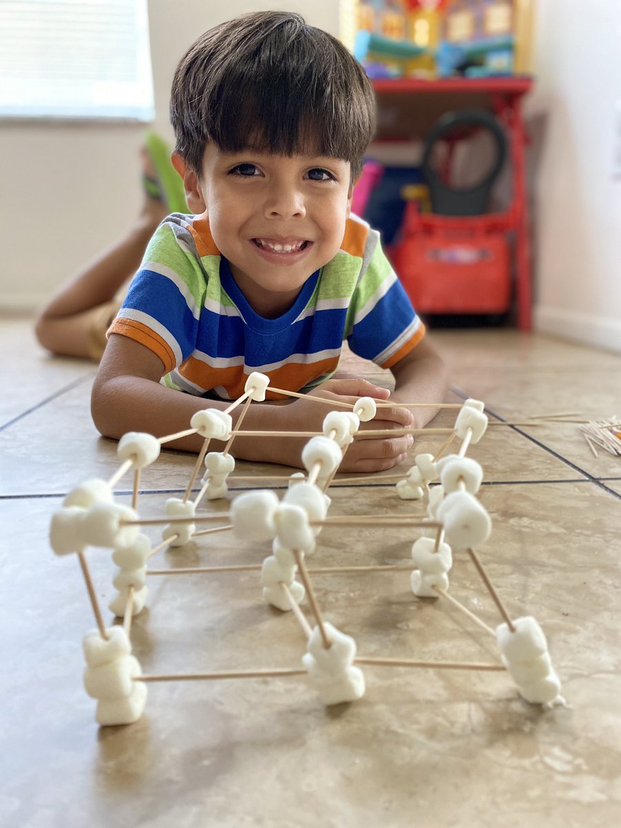 helenurribarri's tweet image. #TowerChallenge @blackbearsroar @leeloCPE1 🤪