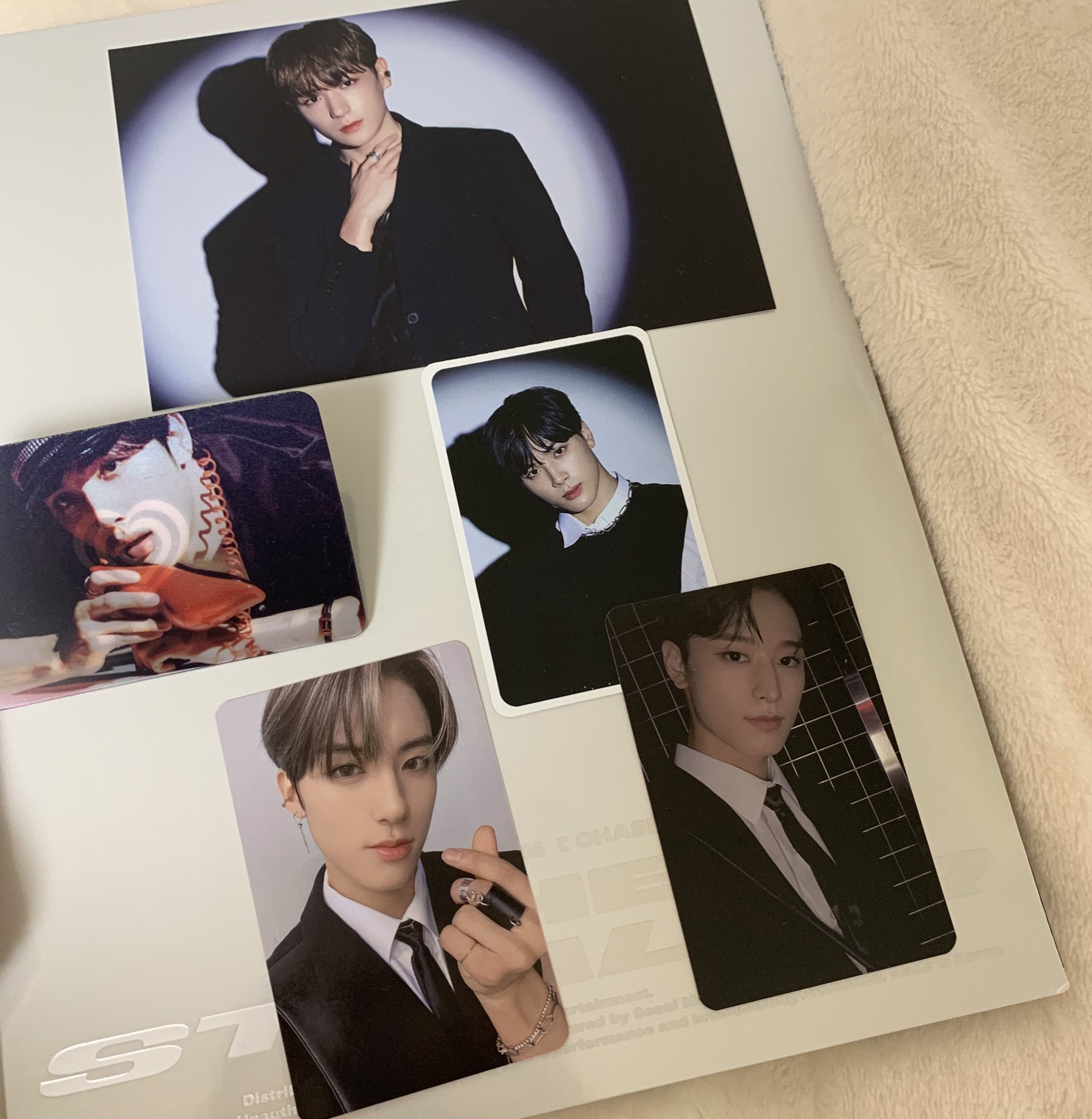 SALE/97%OFF】 THE BOYZ ニュー md ロキン AirPodsケース トレカ