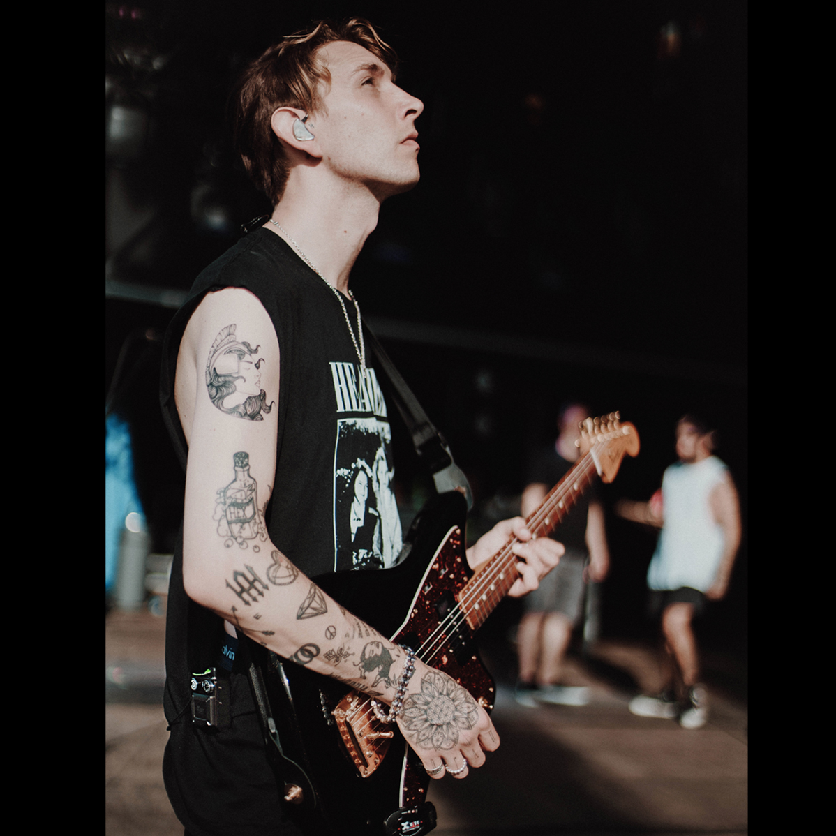 <a href="/thehunnaband/">THE HUNNA</a> Ryan Potter and Daniel Dorney using the <a href="/Xvive_Wireless/">Xvive</a> U4 In-Ear Wireless Monitor System live on stage 📸 Photo by <a href="/katycummings_/">Katy-Rose Cummings</a>