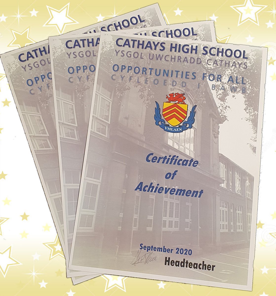 CathaysHigh's tweet photo. #PrizeWeek2020

Now it's time for our Subject Special Recognition awards, and the first goes to: 
Amie R in 10PQ who has won two awards in Music and Science! 👏👏
"Persistent effort throughout the year"

#OpportunitiesForAll https://t.co/HHVoUqTBug