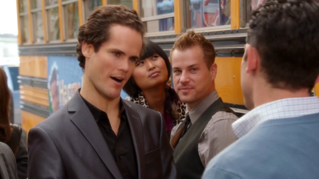 DAVID NEHERplays todd in community plays schmidt’s dickhead friend in new girlone ep of modern family (sold haley weed or something can’t remember)one ep of himym (the concert where ted and marshall are high)