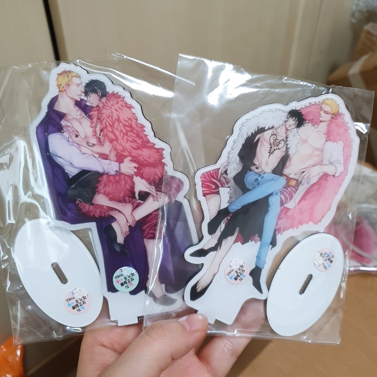 sellforw's tweet photo. 17.도플라밍고 코라손 로우 관련 상품 (스티커, 떡메,엽서,트레카전종,거울,부채,마스킹테이프) 20000
18. 도플라밍고 아크릴(미개봉) 10000
19. 로우 아크릴(미개봉)10000
20. 도플라밍고,  로우 아크릴 일괄(미개봉) 20000 https://t.co/jyFrBlKZSm