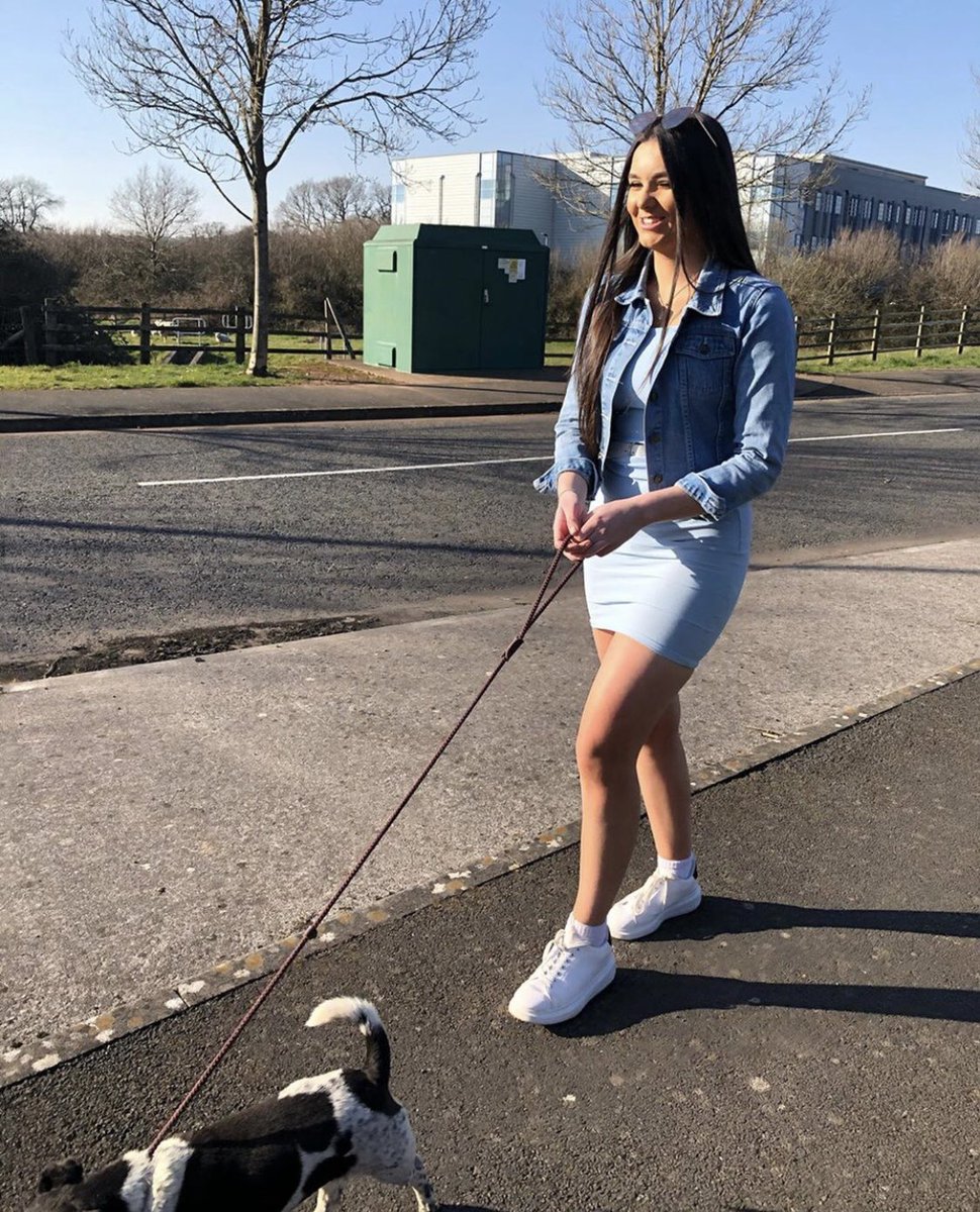 abbiiilouise's tweet photo. @ohpolly My 14 year old baby millie 🦋🐾 #PetsofOhPolly https://t.co/4kRmr67WKk