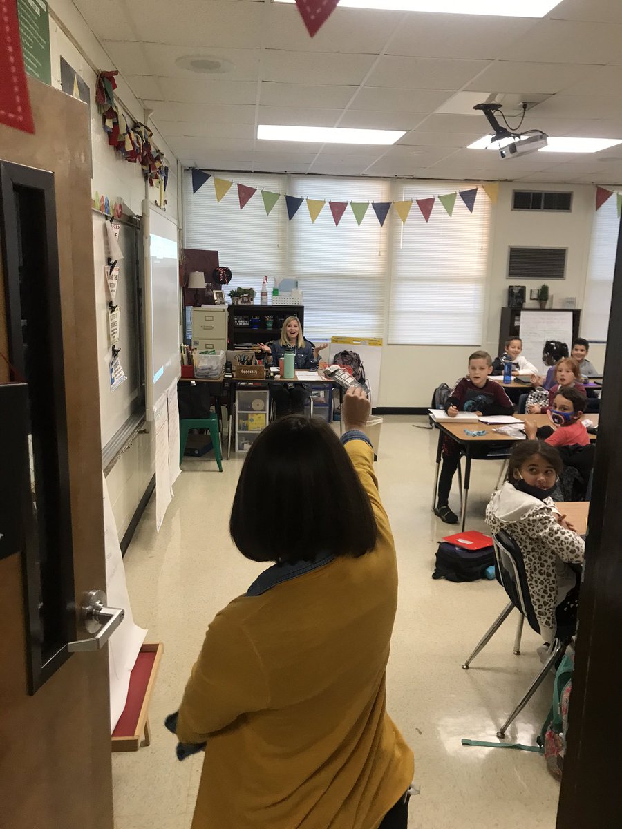 HFThunderbirds's tweet photo. Please join us in congratulating our September Staff Member of the Month, Mrs. Gina Haggerty! She has shown some amazing leadership characteristics, both inside and outside of the classroom. Congrats Mrs. Haggerty! #HFES #TakeFlight_ https://t.co/mhHInoIibB