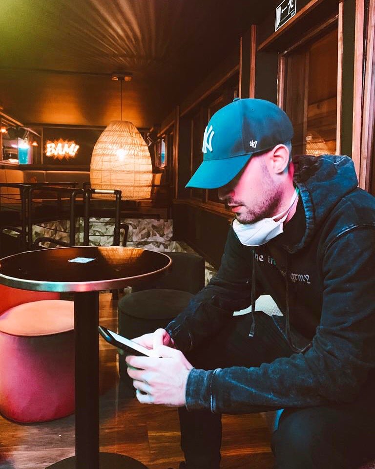 Ganas inmensas de poder trabajar y volver a enredar en las cabinas!!