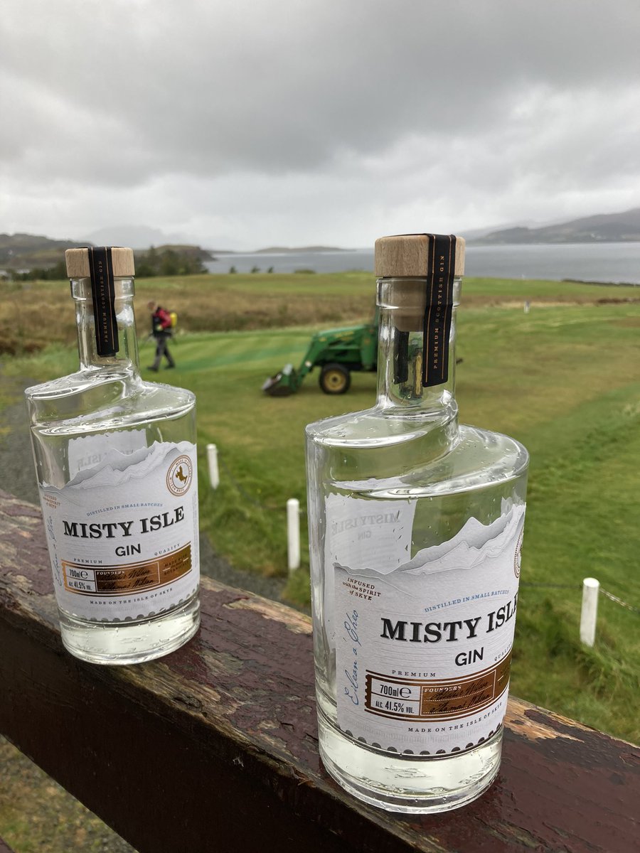 IsleofSkyeGolf1's tweet image. Seniors Friday this week at @IsleofSkyeGolf1 thanks again to our sponsors @IsleSkyeDistil @golfhighland   Keep it on the fairway @HgkJohnc busy with prep and the course in great condition