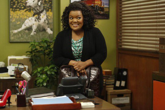 YVETTE NICOLE BROWNso ofc shirley in community and was in one ep of office when dwight was working at that other place