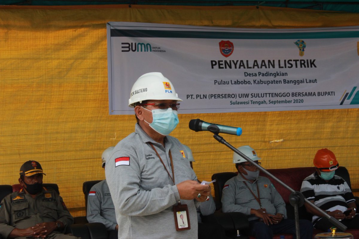 _pln_id's tweet photo. PLN Hadirkan Listrik di Padingkian Banggai Laut
_
PLN berhasil menyalurkan listrik bagi 73 Kepala Keluarga (KK) di Desa Padingkian, Kabupaten Banggai Laut, Sulawesi Tengah.
#PowerBeyondGenerations #ListrikUntukrakyat #ListrikUntukSemua https://t.co/T1zqYJbptW