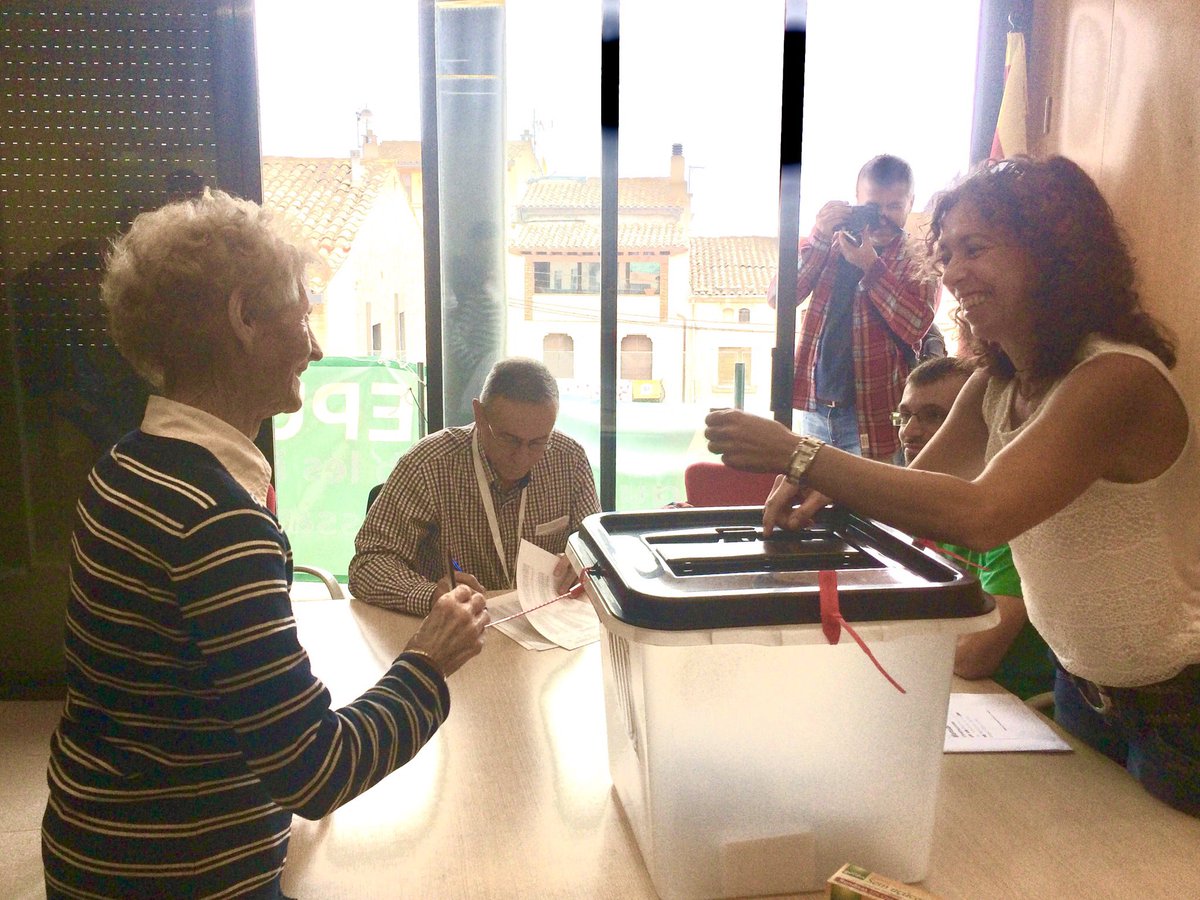 nataliamasguix's tweet photo. Quin gran dia.
Ho vam fer i hem de tornar-hi. Cal acumular més forces, amb honestedat, il·lusió i estratègia. I, sobretot, objectius compartits i millor comprensió dels diversos ritmes #1O. https://t.co/ACYUMjKU0r