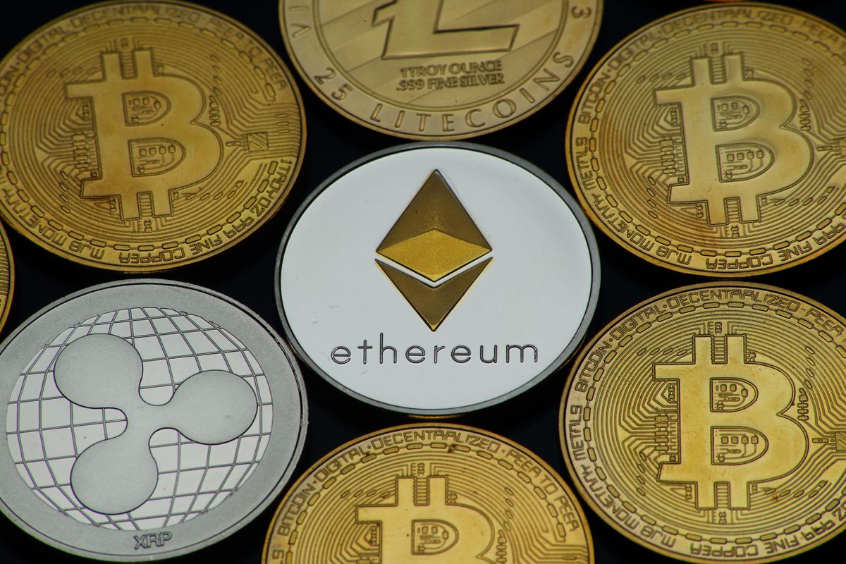 CryptoGlazed's tweet photo. $1 Billion Of Bitcoin On Ethereum Gets Major Boost As BitGo Adds Proof Of Reserves Via Chainlink https://t.co/DCNCKaBwX3 #CryptoampBlockchain #cryptoblockchain #Money #money https://t.co/uOoB7jB48M