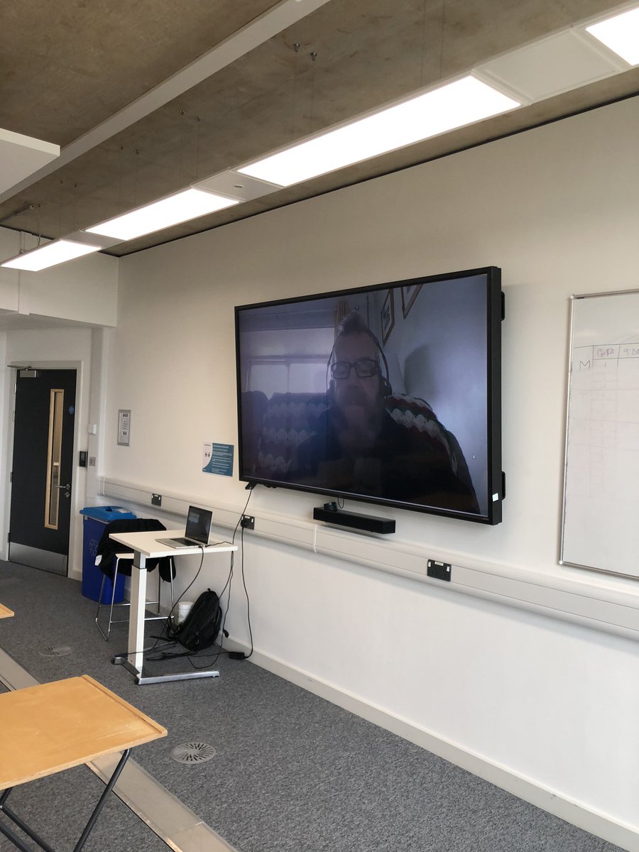 SaulCuttell's tweet photo. Brilliant first week & teaching on Sport & Exercise Sci BSc @UniNorthants the students & staff have been amazing in response to everything. Also, looking for placement opportunities so if interested pls get in touch with me, @skinner_brendon or @MairiMulvenna @memsybuxton https://t.co/P8tuFPhbcK